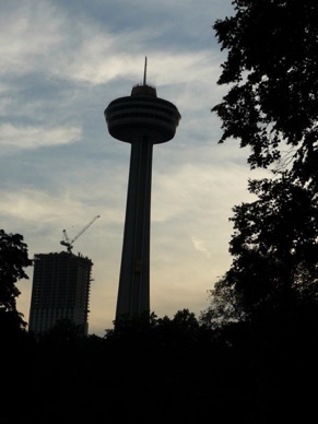 CANADA : Niagara
Skylone Tower (160 m)